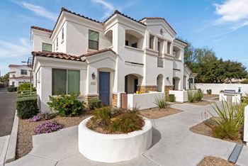 Private patios & balconies